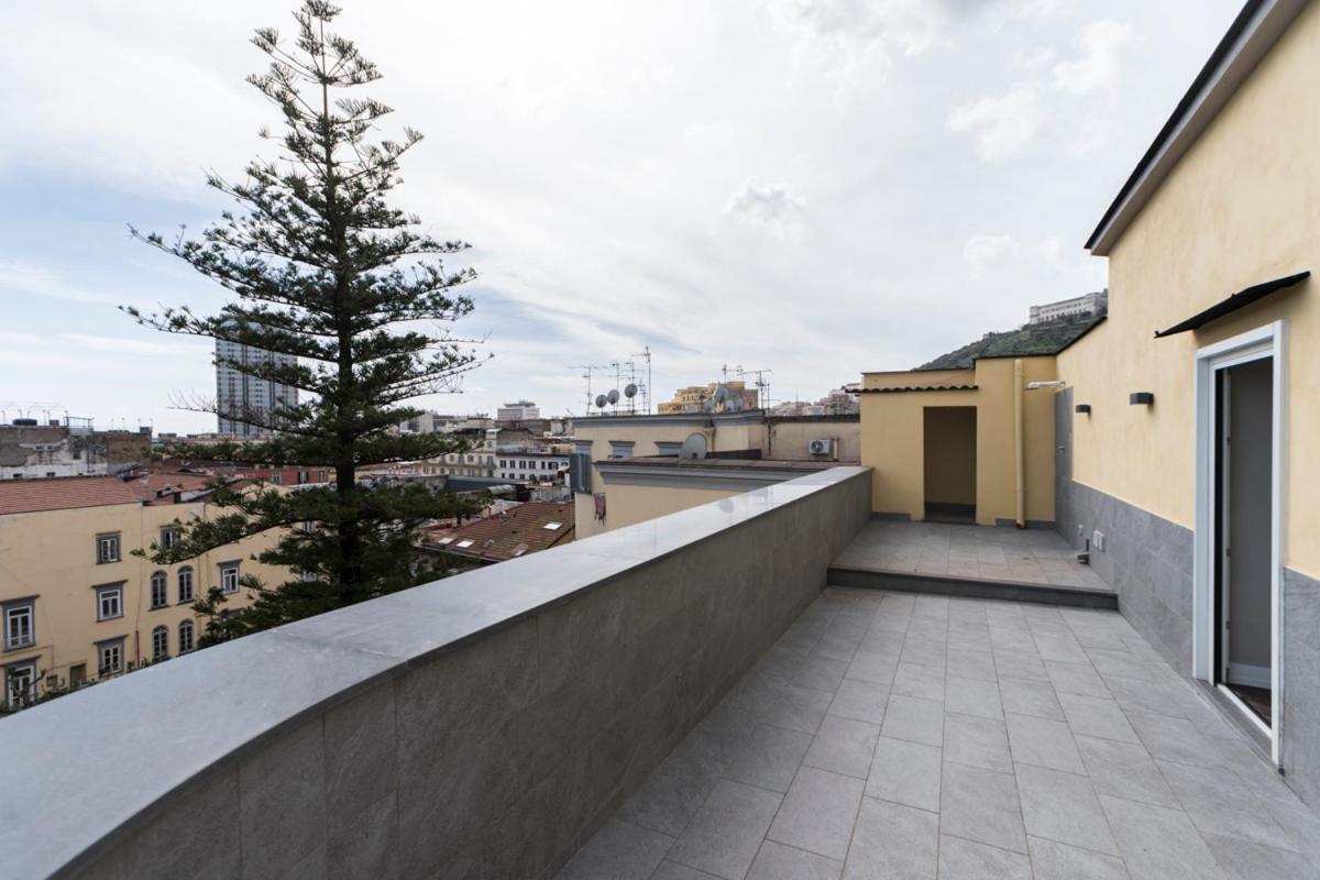 Residenza Trinità Maggiore Nápoles Exterior foto